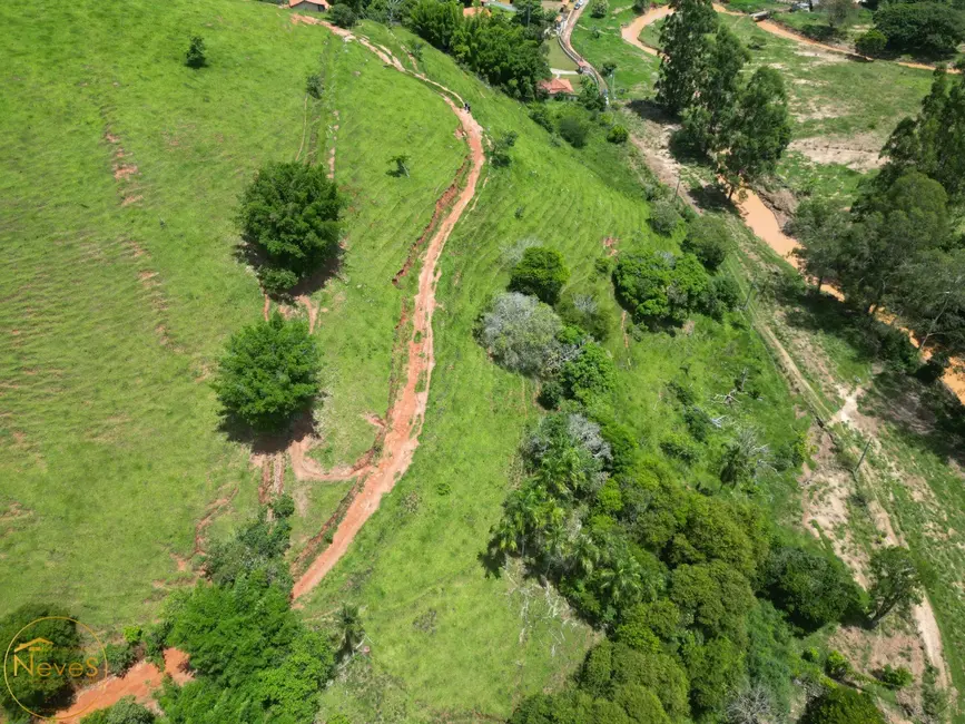 Foto 1 de Terreno / Lote à venda, 120000m2 em Paty Do Alferes - RJ