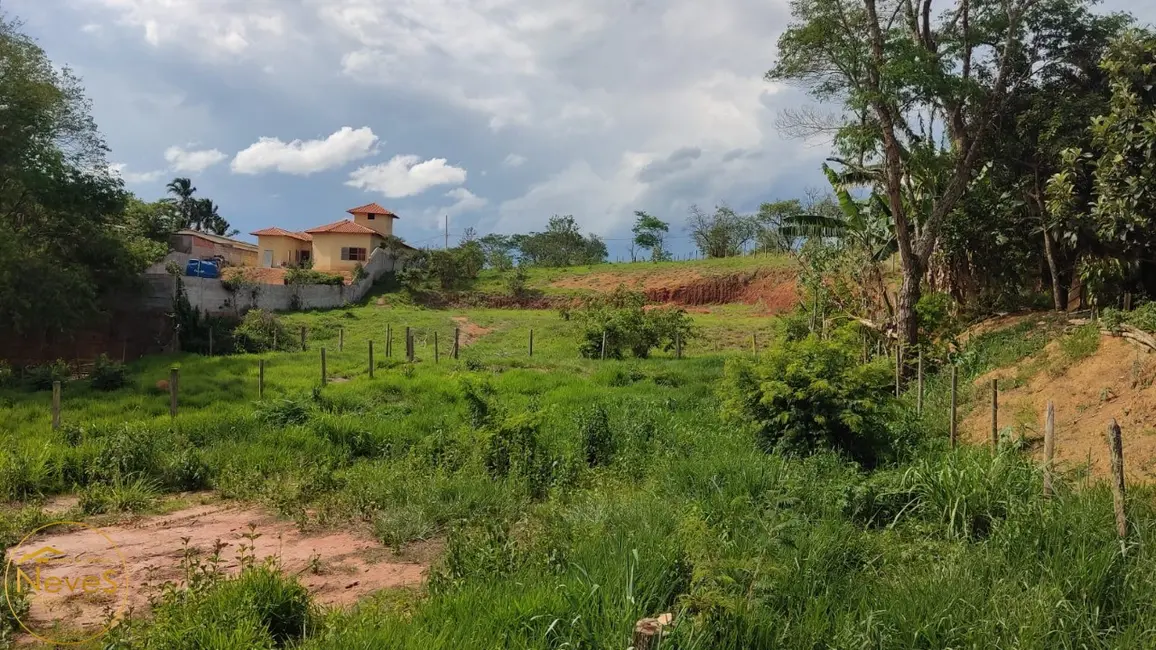 Foto 1 de Terreno / Lote à venda, 527m2 em Paty Do Alferes - RJ