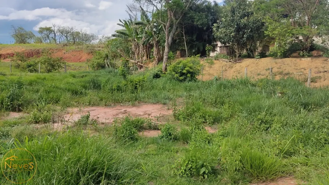 Foto 2 de Terreno / Lote à venda, 527m2 em Paty Do Alferes - RJ