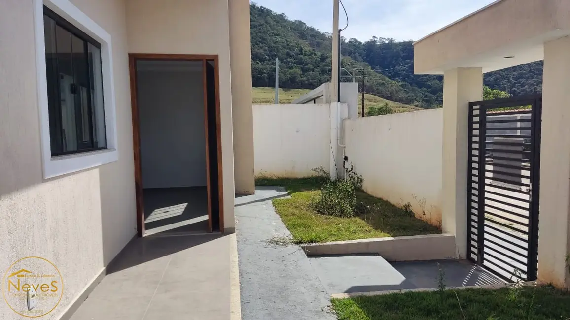 Casa com 3 quartos à venda, 129m2 em Miguel Pereira - RJ - imagem 5 Foto 5 de Casa com 3 quartos à venda, 129m2 em Miguel Pereira - RJ