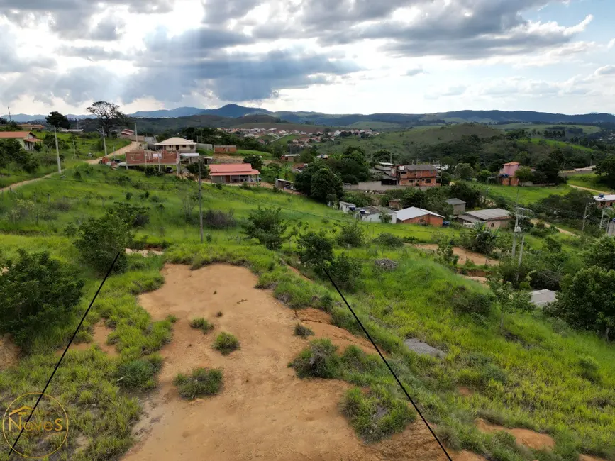 Foto 2 de Terreno / Lote à venda, 500m2 em Paty Do Alferes - RJ
