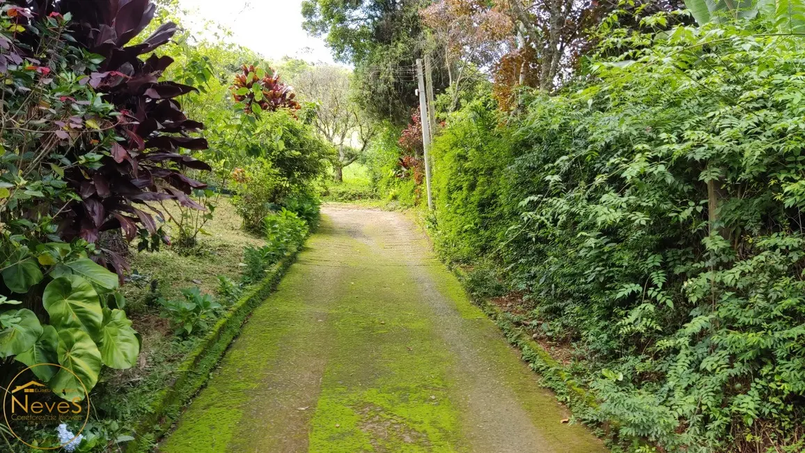 Foto 5 de Casa com 2 quartos à venda, 69m2 em Paty Do Alferes - RJ