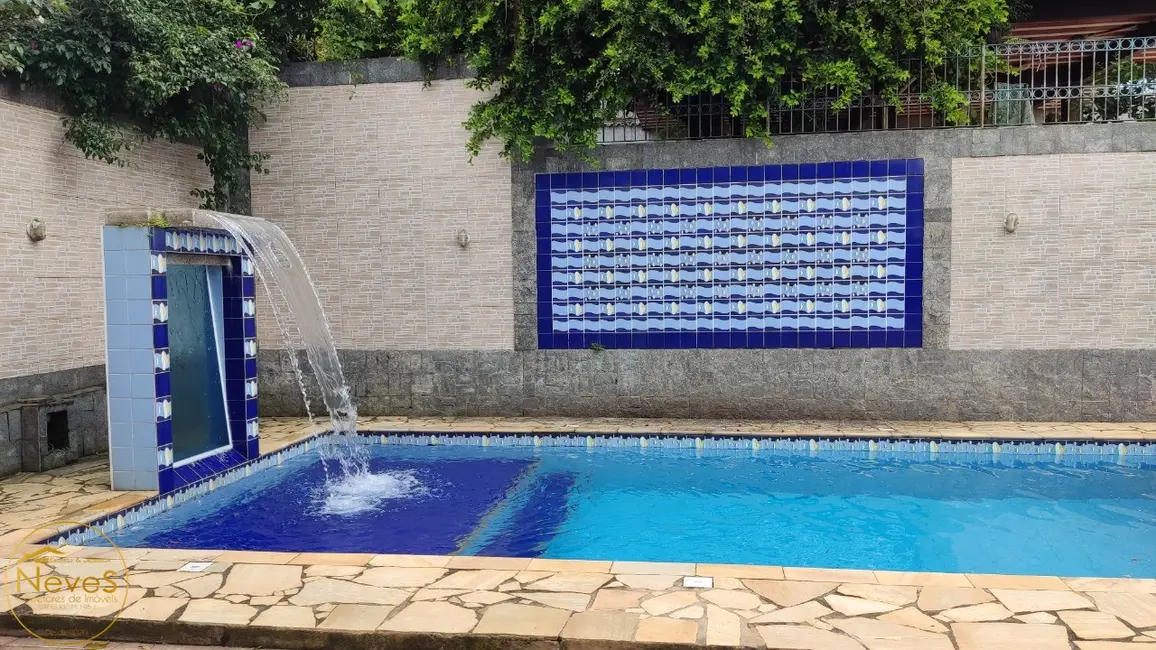 Foto 5 de Casa com 4 quartos à venda, 370m2 em Miguel Pereira - RJ