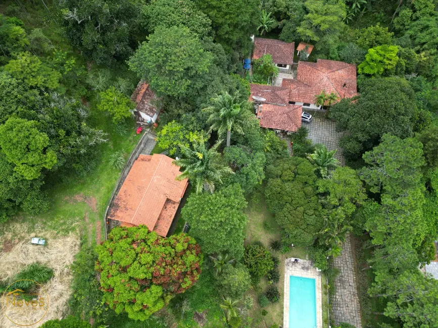 Foto 1 de Sítio / Rancho com 9 quartos à venda, 600m2 em Miguel Pereira - RJ