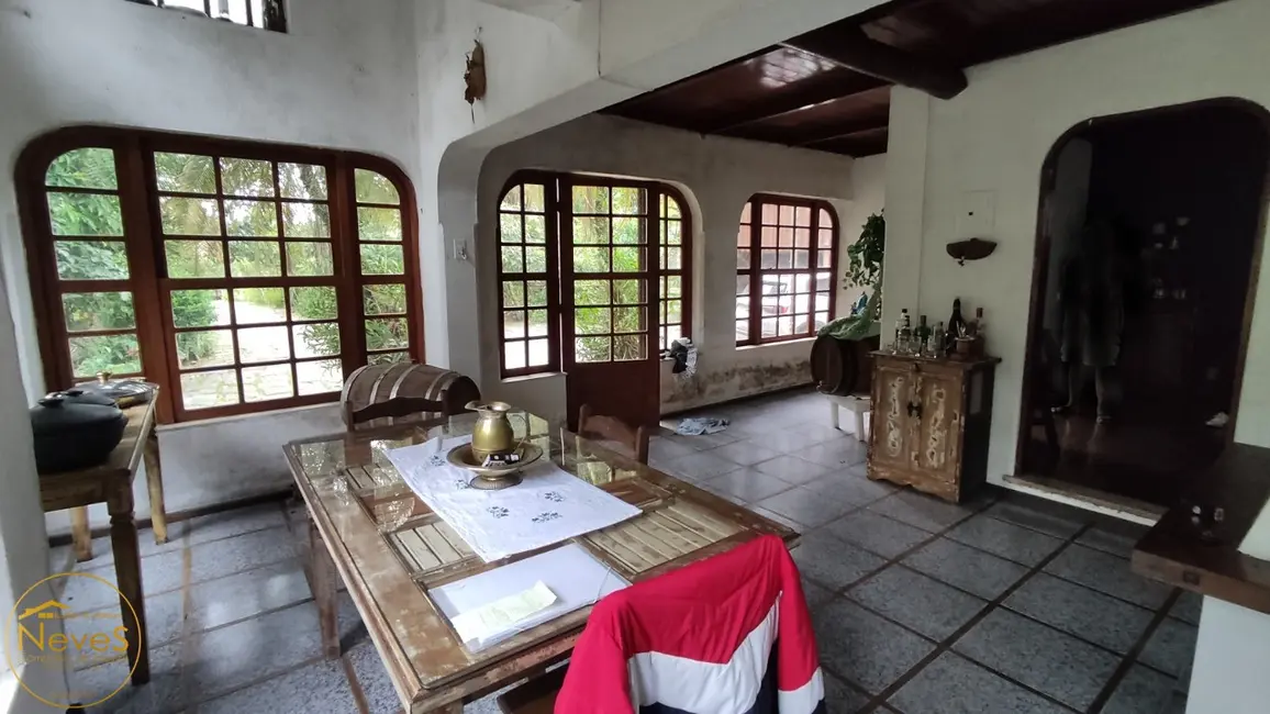 Sítio / Rancho com 9 quartos à venda, 600m2 em Miguel Pereira - RJ - imagem 6 Foto 6 de Sítio / Rancho com 9 quartos à venda, 600m2 em Miguel Pereira - RJ