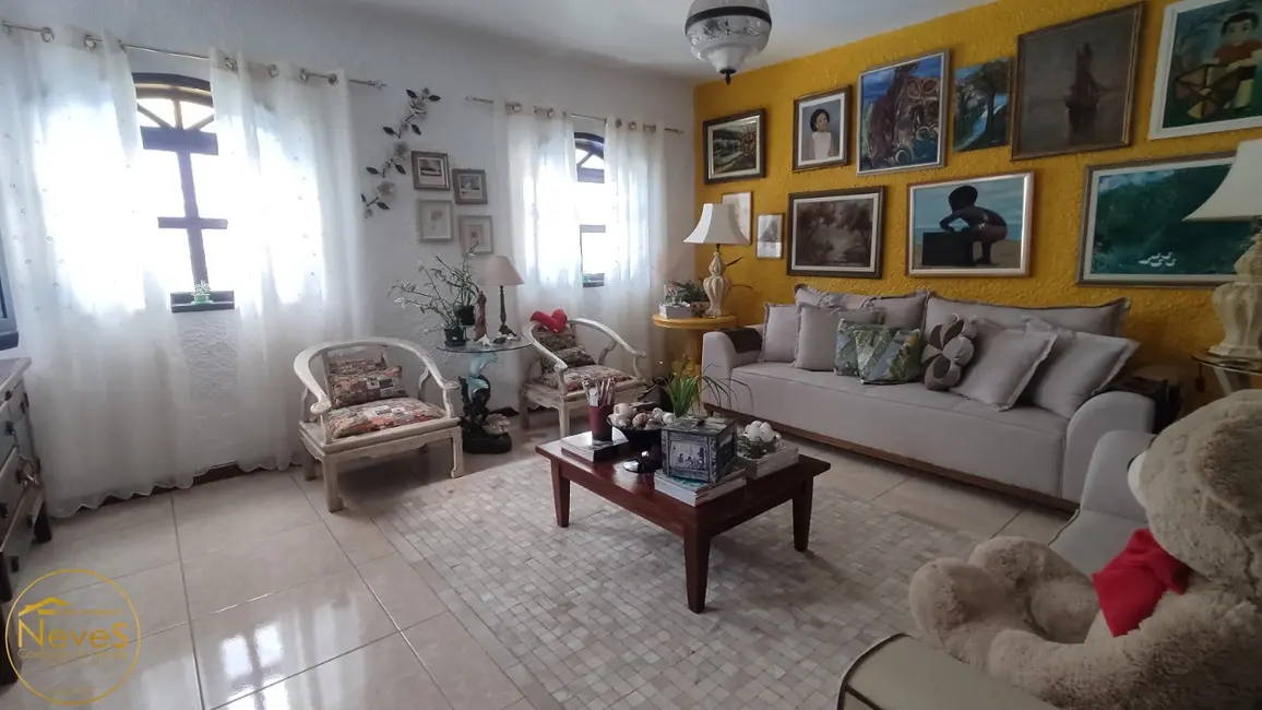 Casa com 5 quartos à venda, 300m2 em Centro, Miguel Pereira - RJ - imagem 9 Foto 9 de Casa com 5 quartos à venda, 300m2 em Centro, Miguel Pereira - RJ