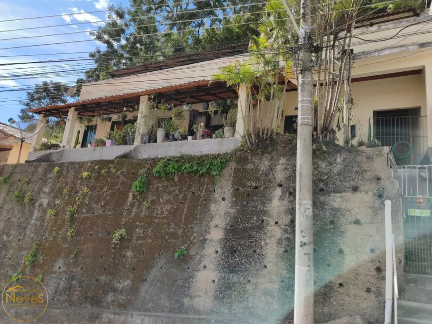 Foto 3 de Casa com 4 quartos à venda, 250m2 em Paty Do Alferes - RJ