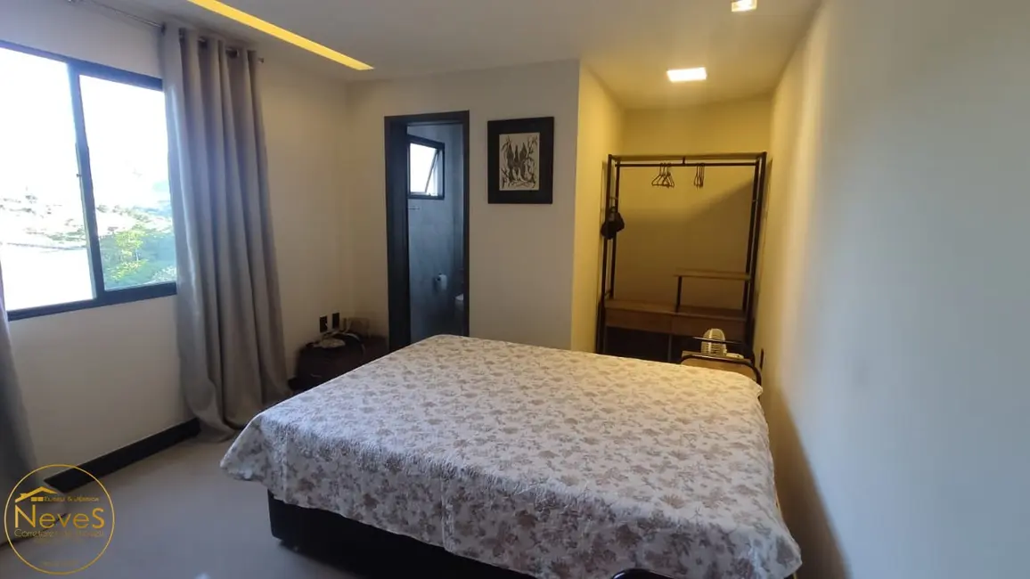 Foto 9 de Casa com 3 quartos à venda, 240m2 em Paty Do Alferes - RJ