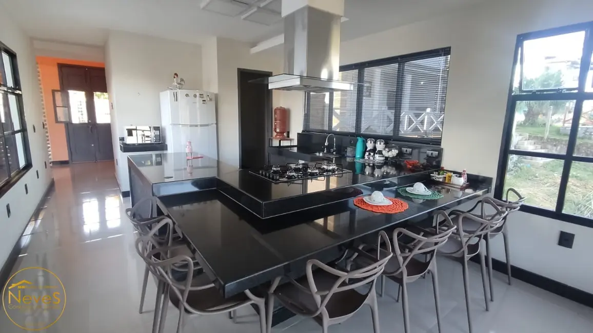 Foto 8 de Casa com 3 quartos à venda, 240m2 em Paty Do Alferes - RJ