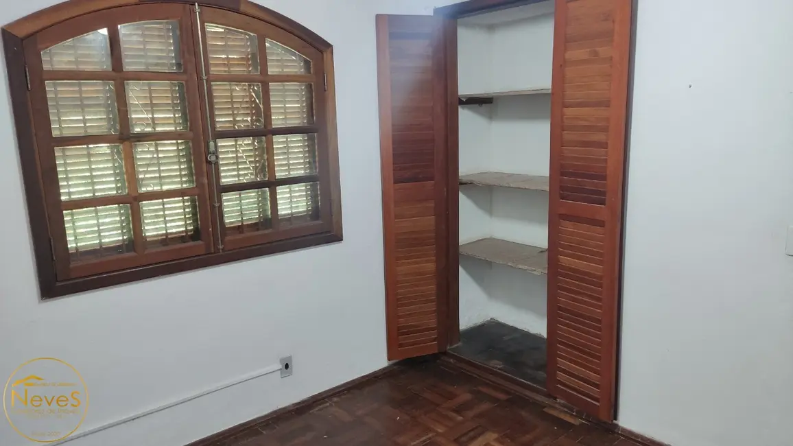 Foto 9 de Casa com 2 quartos à venda, 126m2 em Paty Do Alferes - RJ
