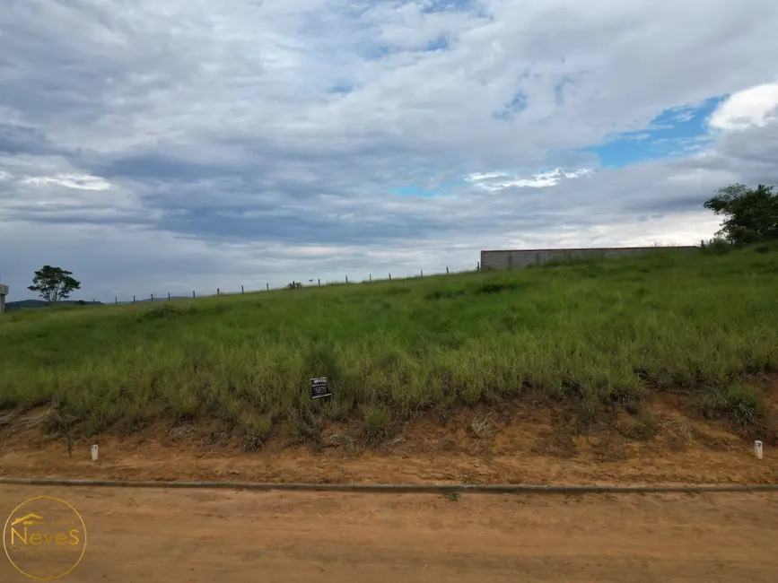 Foto 2 de Terreno / Lote à venda, 515m2 em Paty Do Alferes - RJ