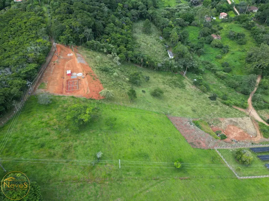 Foto 4 de Terreno / Lote à venda, 2562m2 em Paty Do Alferes - RJ