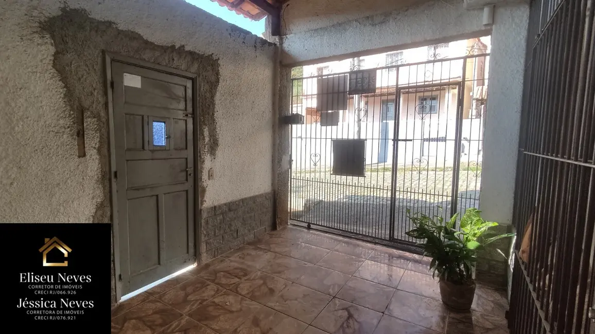 Foto 2 de Casa com 3 quartos à venda, 115m2 em Paty Do Alferes - RJ