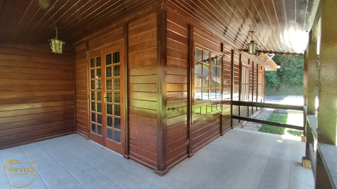 Casa com 3 quartos à venda, 187m2 em Paty Do Alferes - RJ - imagem 8 Foto 8 de Casa com 3 quartos à venda, 187m2 em Paty Do Alferes - RJ