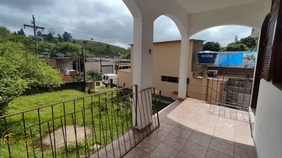 Foto 4 de Casa com 3 quartos à venda, 246m2 em Paty Do Alferes - RJ