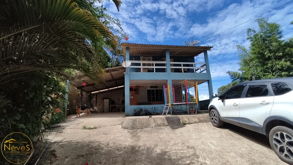 Foto 2 de Casa com 3 quartos à venda, 160m2 em Miguel Pereira - RJ