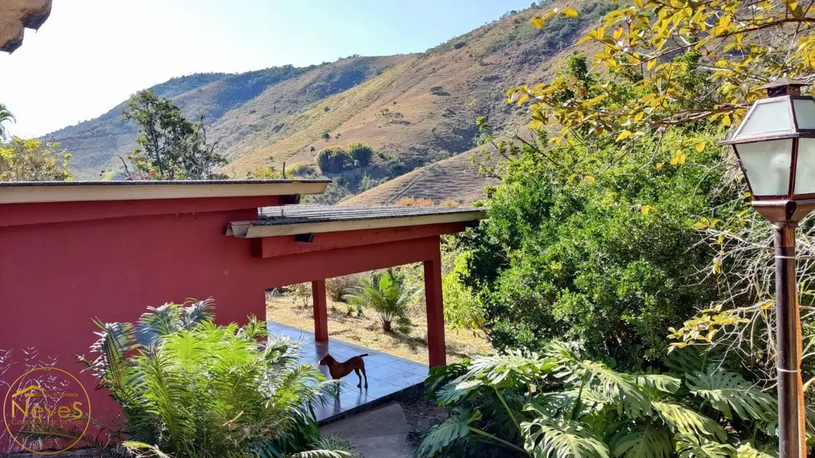 Foto 8 de Sítio / Rancho com 6 quartos à venda, 210m2 em Paty Do Alferes - RJ