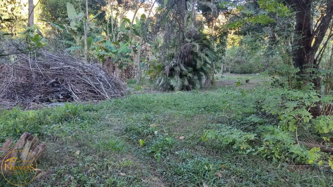 Foto 3 de Terreno / Lote à venda, 420m2 em Paty Do Alferes - RJ