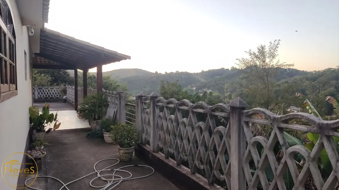 Casa com 4 quartos à venda, 133m2 em Paty Do Alferes - RJ - imagem 5 Foto 5 de Casa com 4 quartos à venda, 133m2 em Paty Do Alferes - RJ