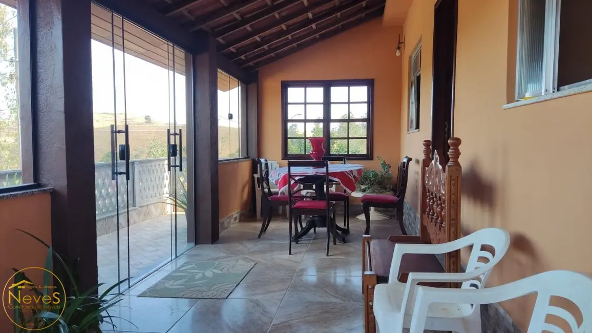 Foto 6 de Casa com 3 quartos à venda, 163m2 em Paty Do Alferes - RJ