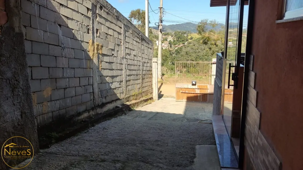 Foto 4 de Casa com 3 quartos à venda, 163m2 em Paty Do Alferes - RJ