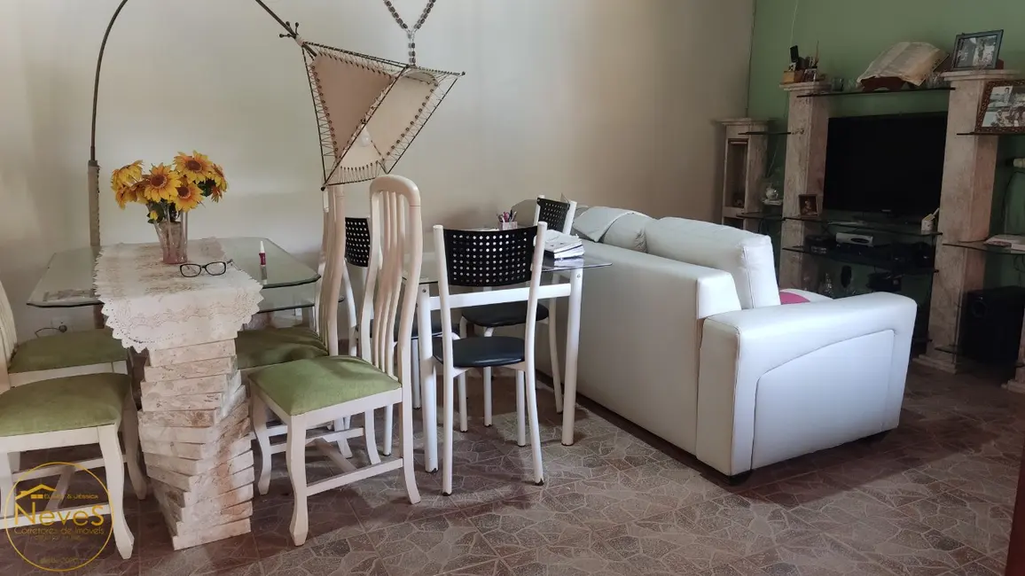 Foto 4 de Casa com 3 quartos à venda, 177m2 em Paty Do Alferes - RJ