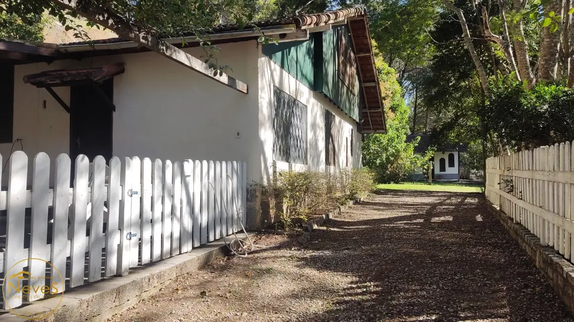 Foto 5 de Sítio / Rancho com 3 quartos à venda, 172m2 em Miguel Pereira - RJ