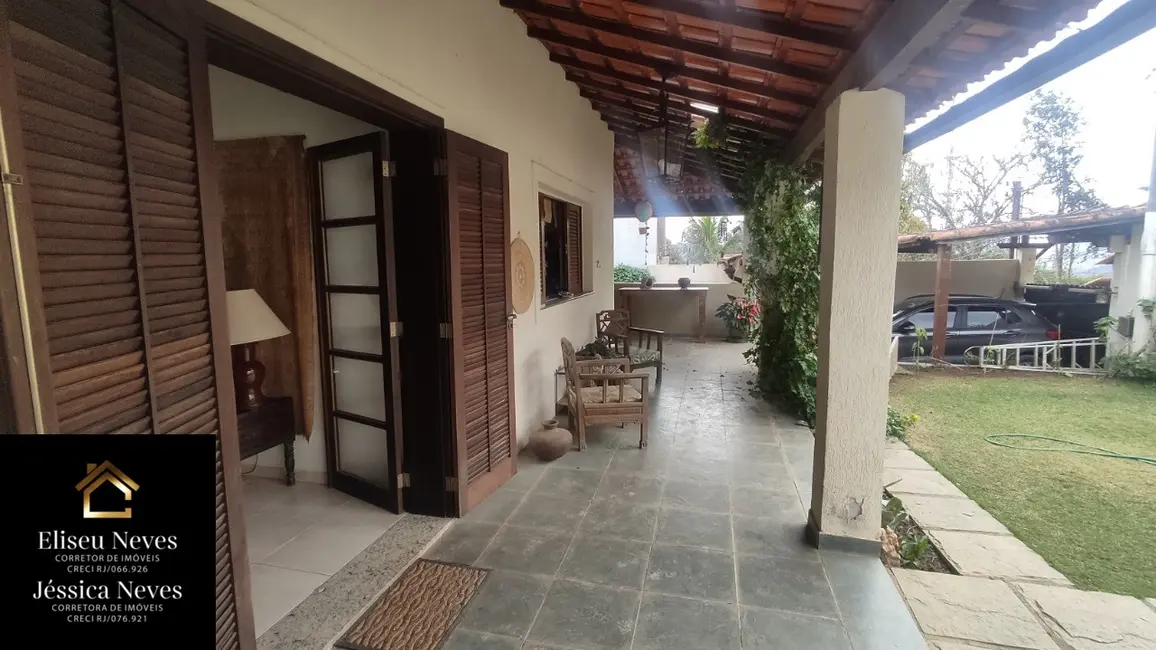 Foto 5 de Casa com 4 quartos à venda, 234m2 em Paty Do Alferes - RJ