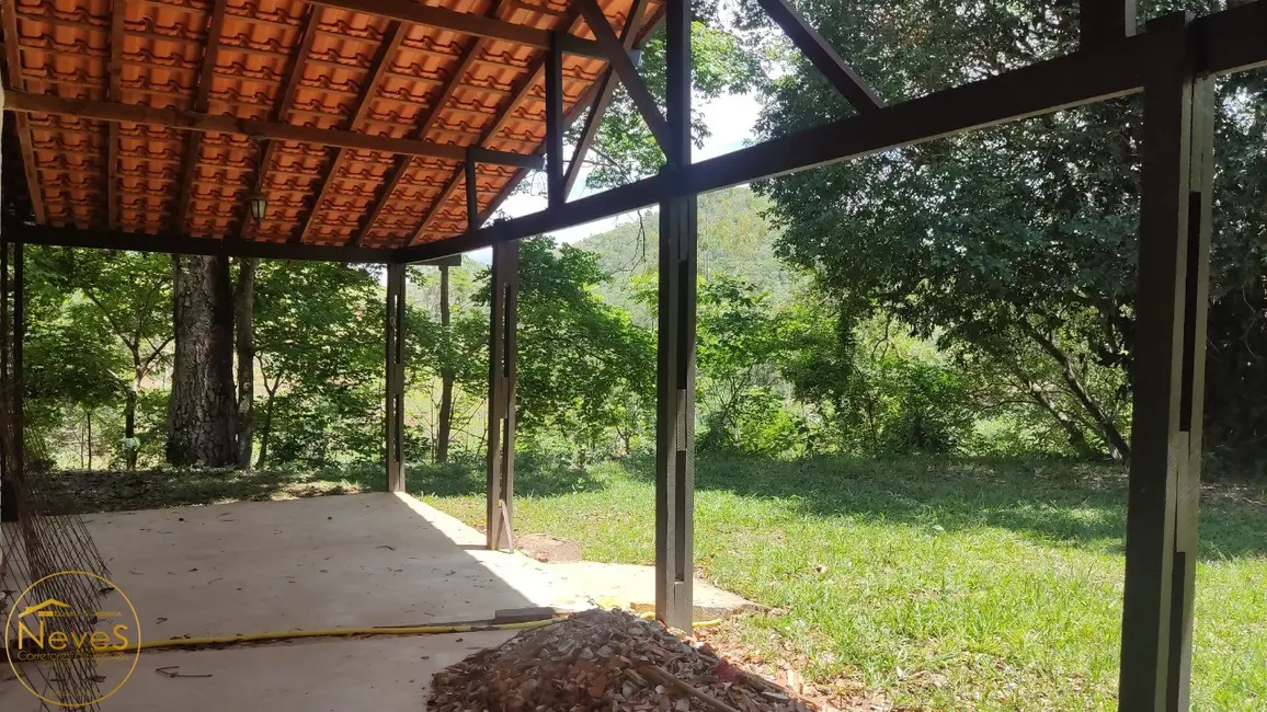 Foto 5 de Sítio / Rancho com 2 quartos à venda, 200m2 em Paty Do Alferes - RJ
