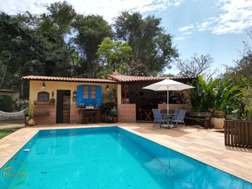 Foto 2 de Sítio / Rancho com 3 quartos à venda, 223m2 em Paty Do Alferes - RJ