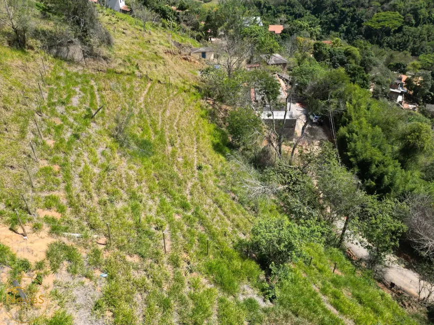 Foto 2 de Terreno / Lote à venda, 760m2 em Miguel Pereira - RJ