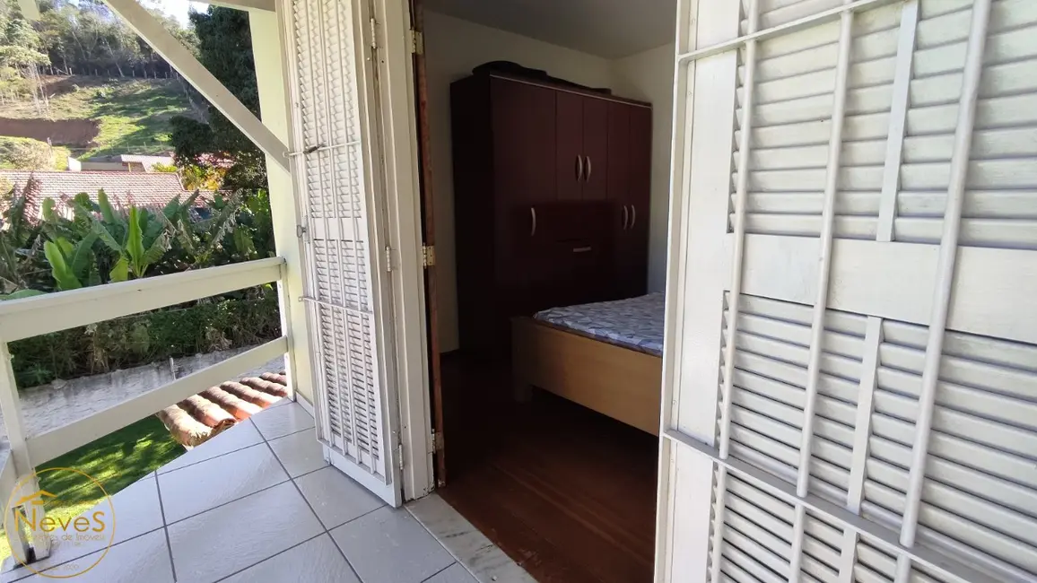 Casa com 3 quartos à venda, 141m2 em Miguel Pereira - RJ - imagem 4 Foto 4 de Casa com 3 quartos à venda, 141m2 em Miguel Pereira - RJ