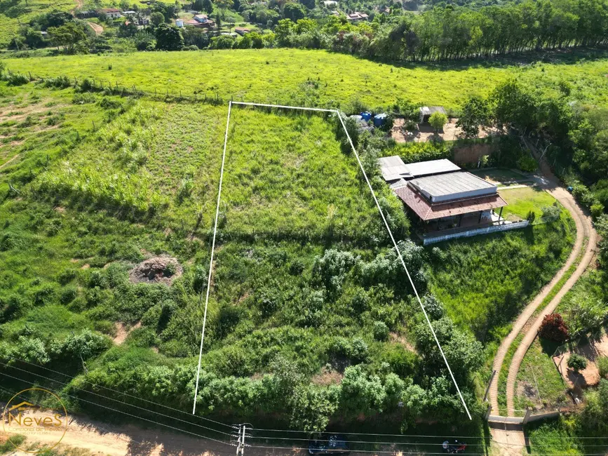 Foto 3 de Terreno / Lote à venda, 1186m2 em Paty Do Alferes - RJ