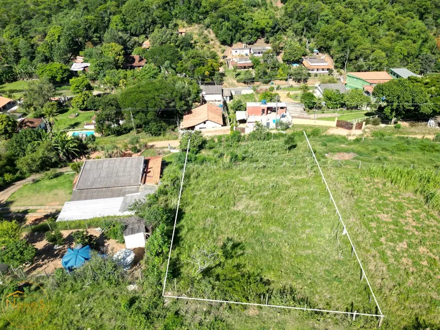 Foto 1 de Terreno / Lote à venda, 1186m2 em Paty Do Alferes - RJ