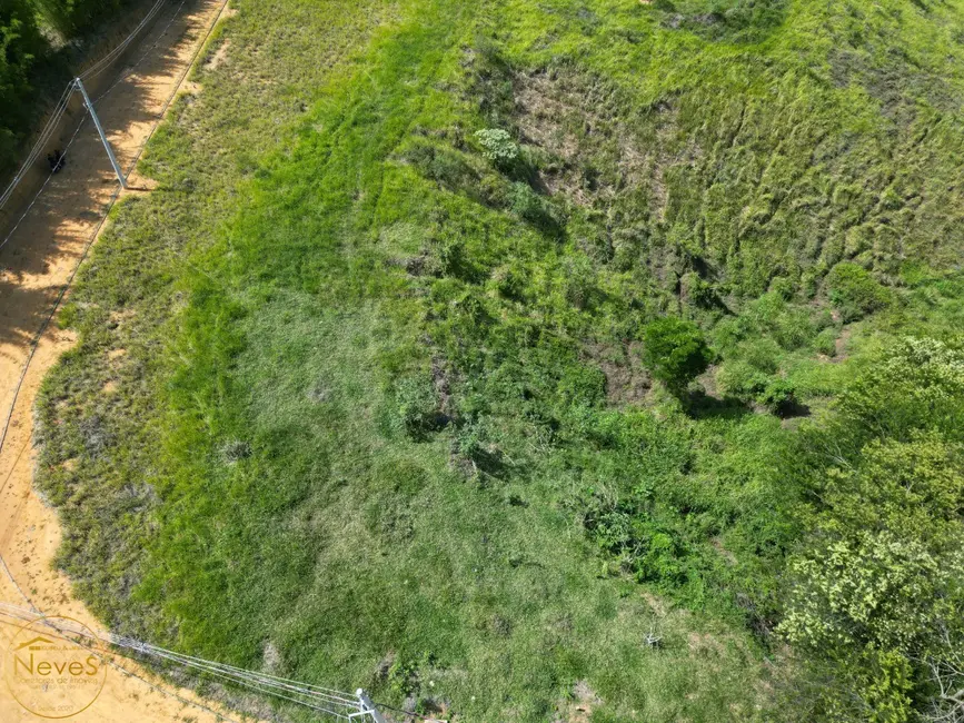 Foto 2 de Terreno / Lote à venda, 541m2 em Paty Do Alferes - RJ