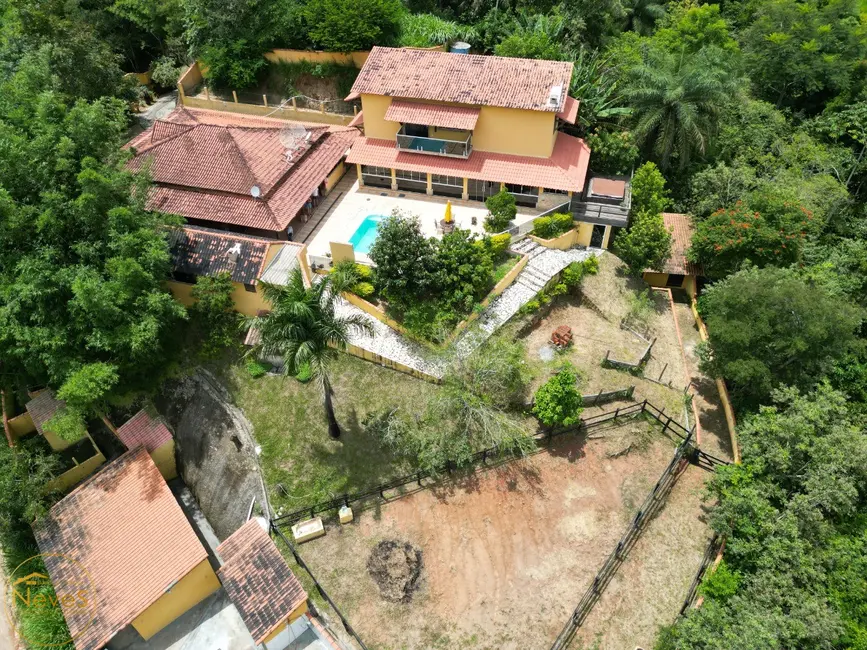 Foto 2 de Sítio / Rancho com 4 quartos à venda, 300m2 em Vera Cruz, Miguel Pereira - RJ