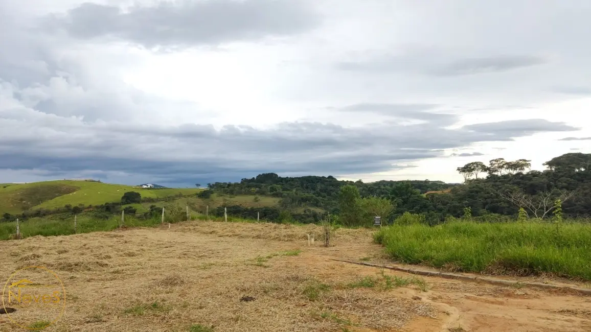 Foto 4 de Terreno / Lote à venda, 835m2 em Paty Do Alferes - RJ