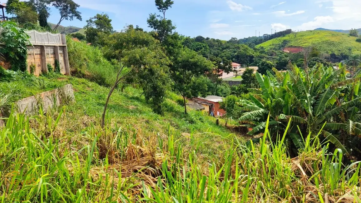 Foto 3 de Terreno / Lote à venda, 640m2 em Paty Do Alferes - RJ
