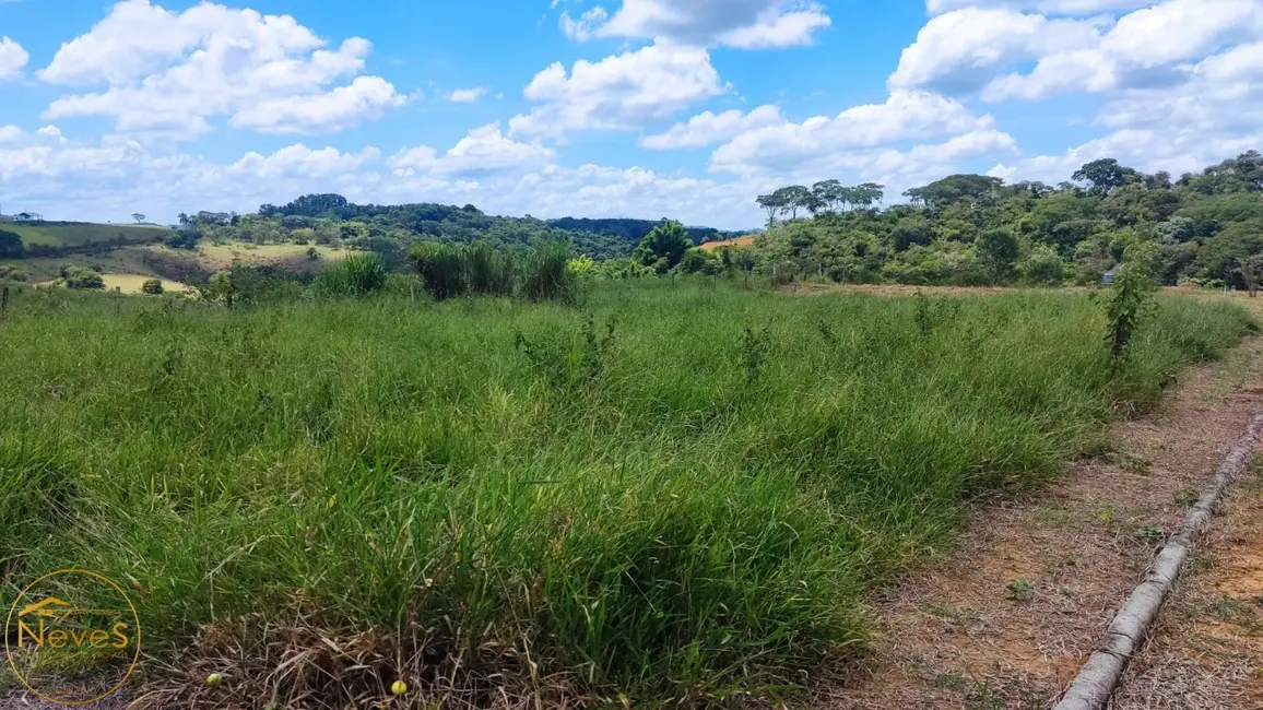 Foto 2 de Terreno / Lote à venda, 575m2 em Paty Do Alferes - RJ
