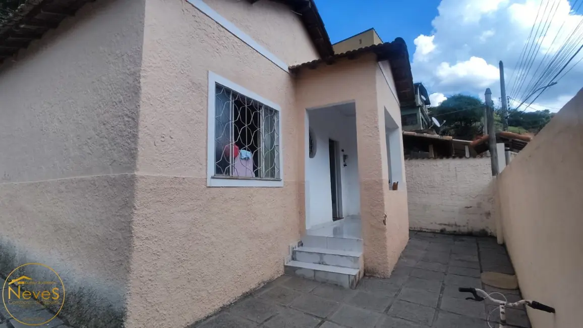 Foto 2 de Casa com 2 quartos à venda, 90m2 em Paty Do Alferes - RJ