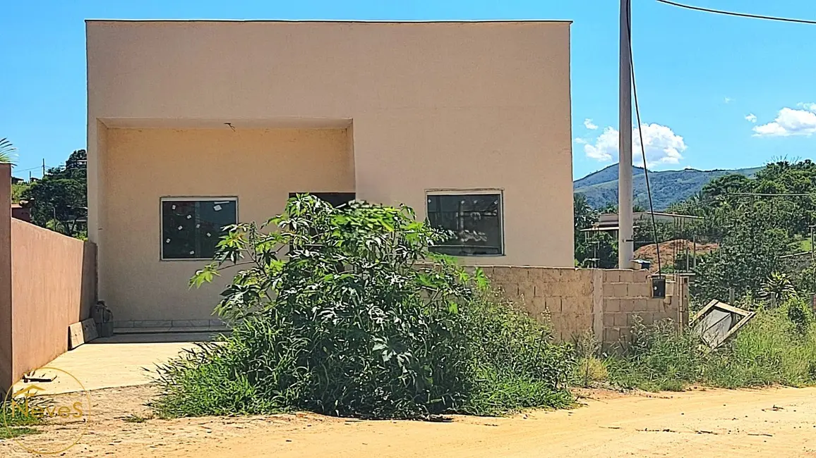 Foto 1 de Casa com 2 quartos à venda, 80m2 em Paty Do Alferes - RJ