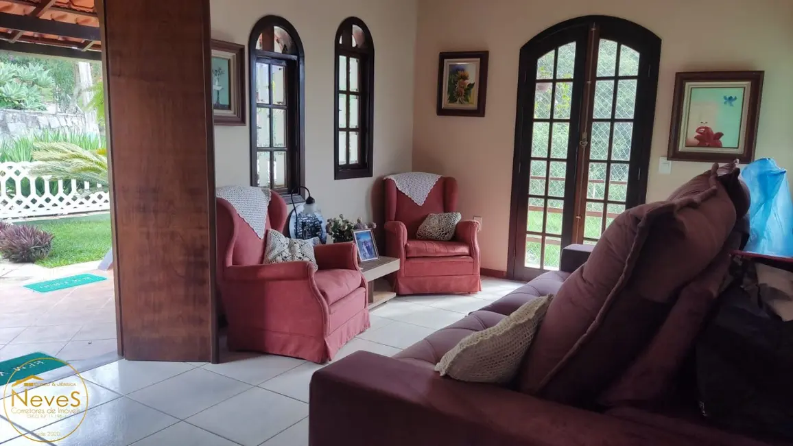 Foto 3 de Casa com 3 quartos à venda, 175m2 em Centro, Miguel Pereira - RJ