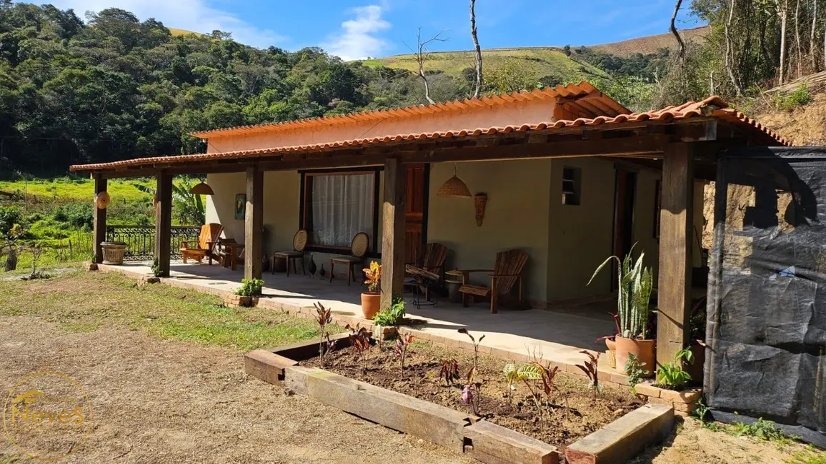 Foto 6 de Sítio / Rancho com 2 quartos à venda, 80m2 em Paty Do Alferes - RJ