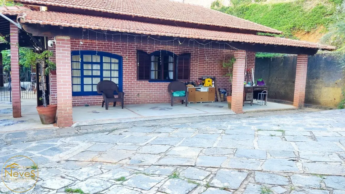 Foto 1 de Casa com 4 quartos à venda, 160m2 em Paty Do Alferes - RJ