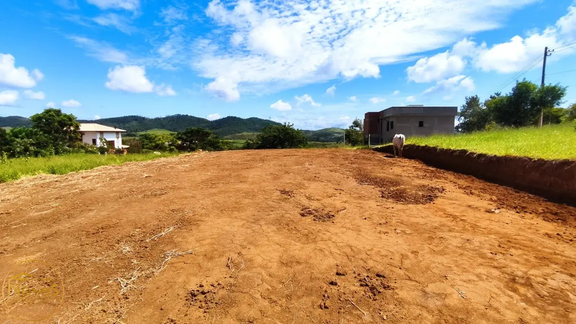 Foto 2 de Terreno / Lote à venda, 505m2 em Paty Do Alferes - RJ
