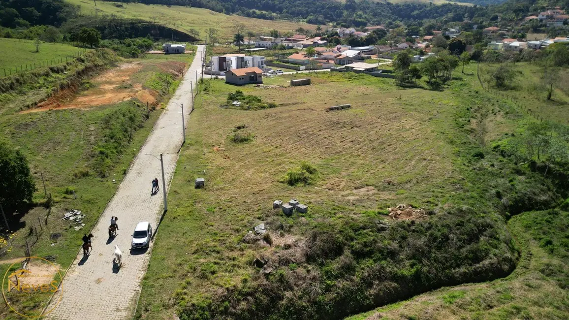 Terreno / Lote à venda, 450m2 em Miguel Pereira - RJ - imagem 9 Foto 9 de Terreno / Lote à venda, 450m2 em Miguel Pereira - RJ
