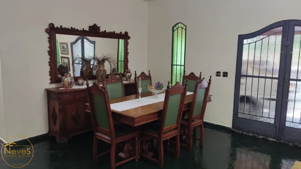 Casa com 3 quartos à venda, 254m2 em Paty Do Alferes - RJ - imagem 6 Foto 6 de Casa com 3 quartos à venda, 254m2 em Paty Do Alferes - RJ