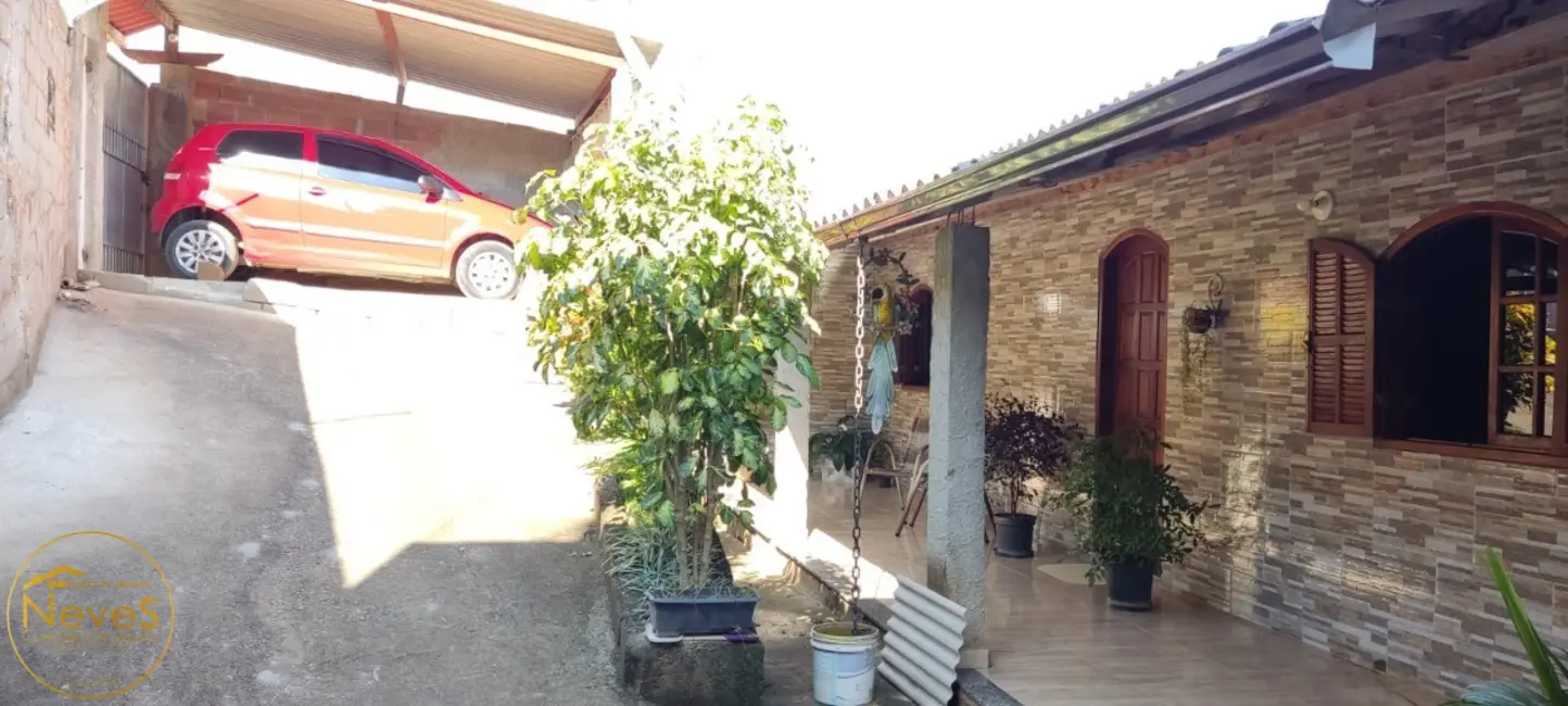 Foto 3 de Casa com 2 quartos à venda, 89m2 em Paty Do Alferes - RJ