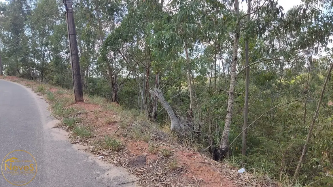 Foto 4 de Terreno / Lote à venda, 393m2 em Paty Do Alferes - RJ