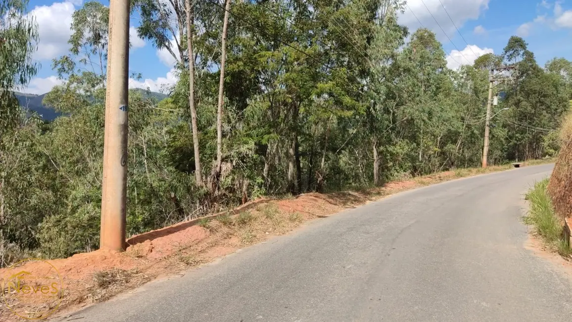 Foto 2 de Terreno / Lote à venda, 393m2 em Paty Do Alferes - RJ